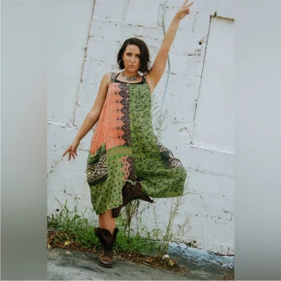 Kantha Bae | Seeker Shortall - Picture 5 of 5